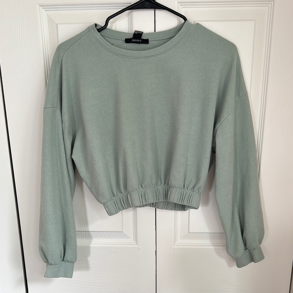 Forever 21 Sage Green Cropped Sweatshirt